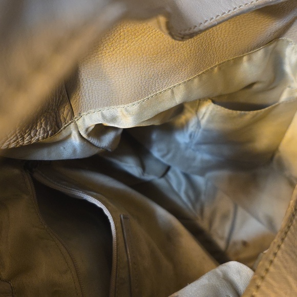 Lucky Brand Leather Shoulder Bag - Picture 5 of 11